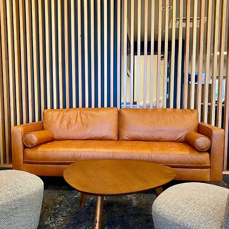 Howard Johnson By Wyndham Winnipeg West Εξωτερικό φωτογραφία